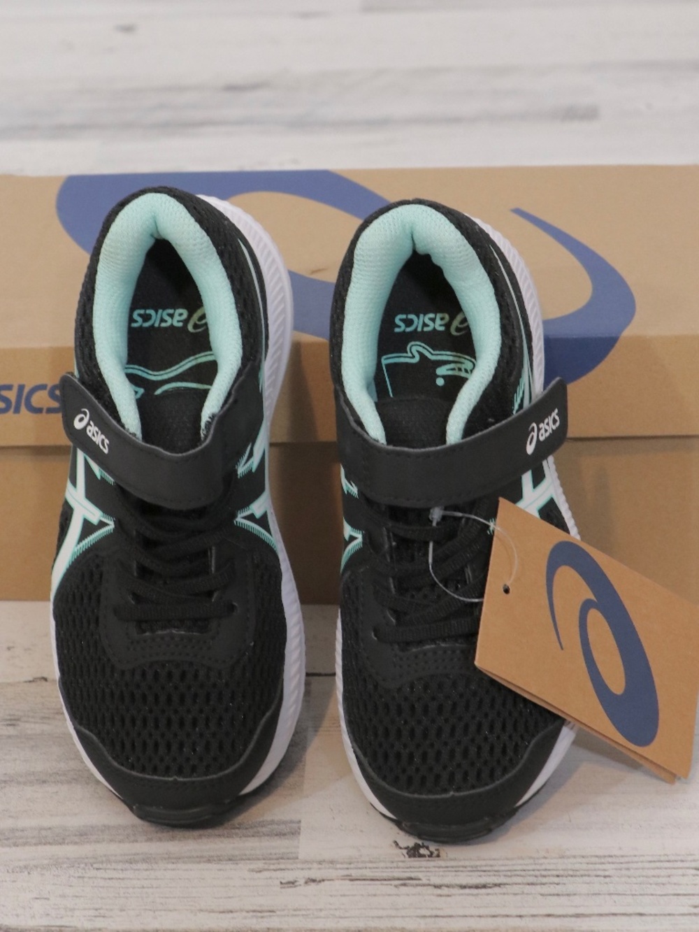 Asics Kids - Contend PS (Pre School) Size K 11 in Black/Fresh Ice New in box - Picture 2 of 10